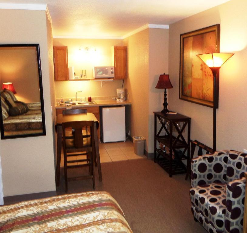 Eureka Suites Eureka Springs Pokój zdjęcie